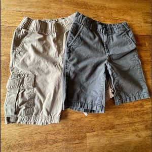 Children’s Place Boys size 7 Shorts EUC